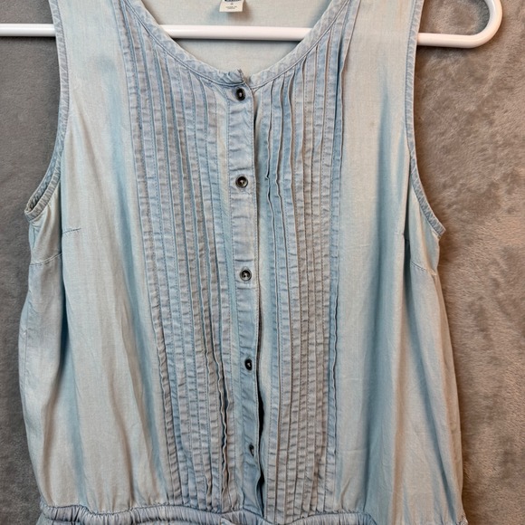 Old Navy Womens Light Wash Chambray Sleeveless Pintuck Button Front Romper Large - Picture 7 of 14